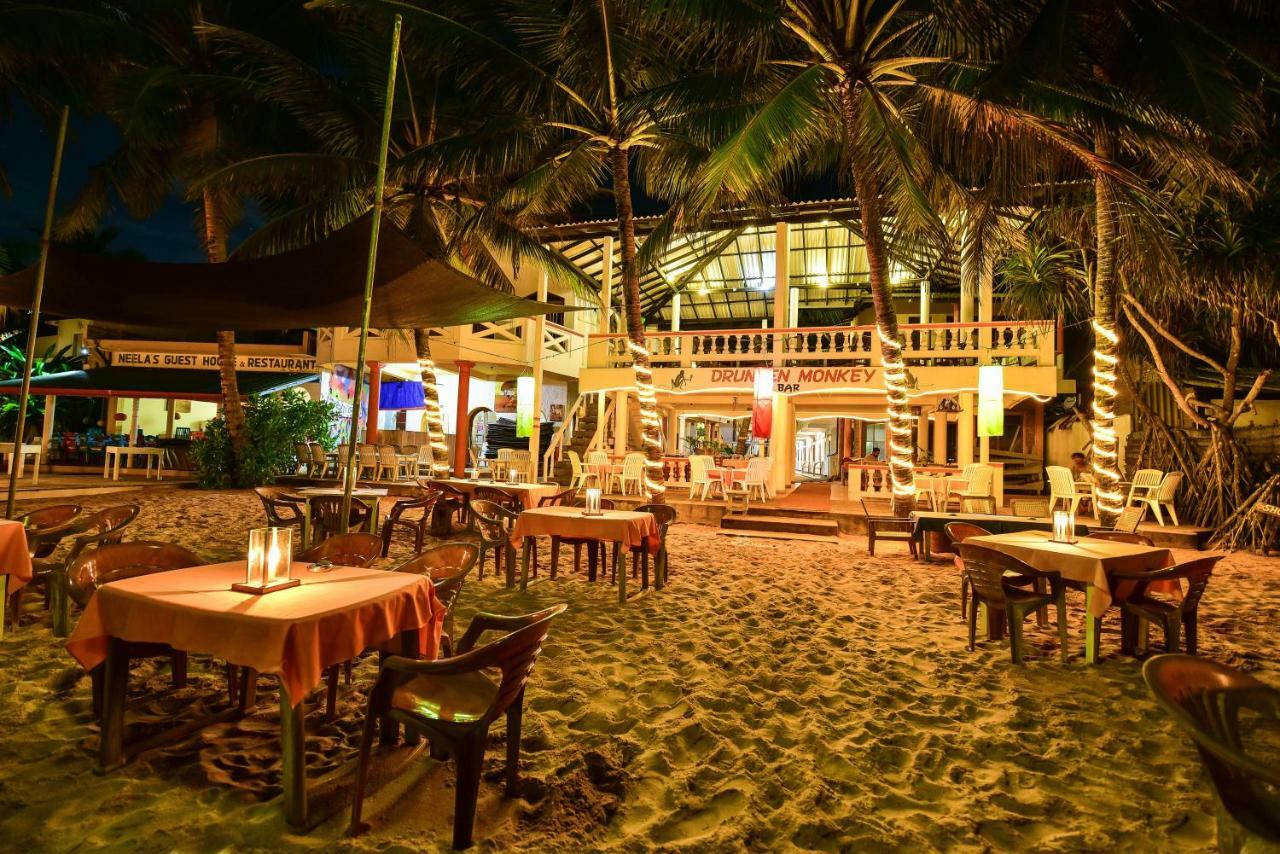 International Beach Hotel & Restaurant Hikkaduwa Bagian luar foto