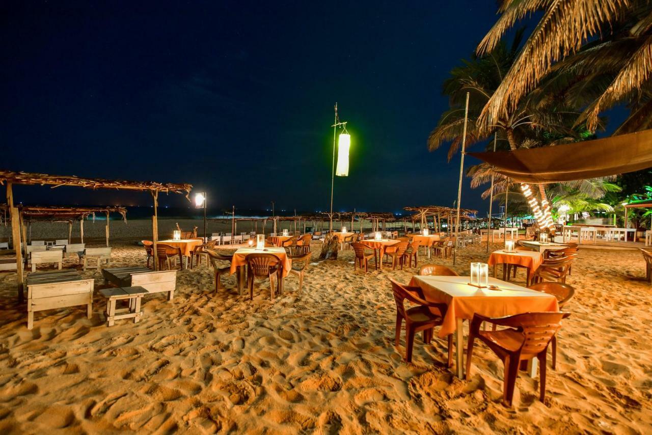 International Beach Hotel & Restaurant Hikkaduwa Bagian luar foto