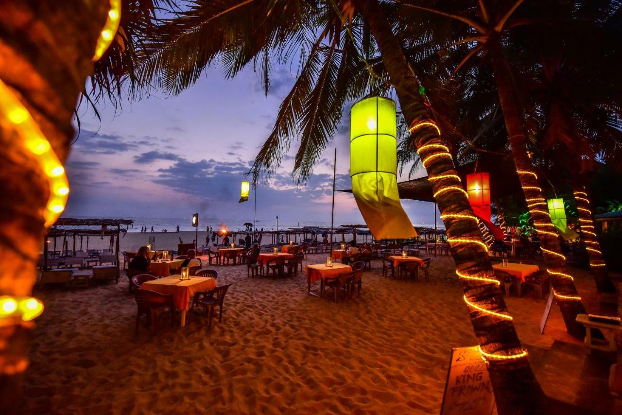 International Beach Hotel & Restaurant Hikkaduwa Bagian luar foto